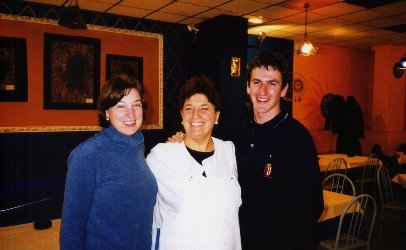 Patrizia et al..JPG - Taken in her Bologna Trattoria (Jan 2000)